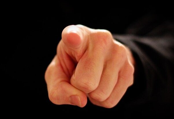 Tko sam ja da ti sudim