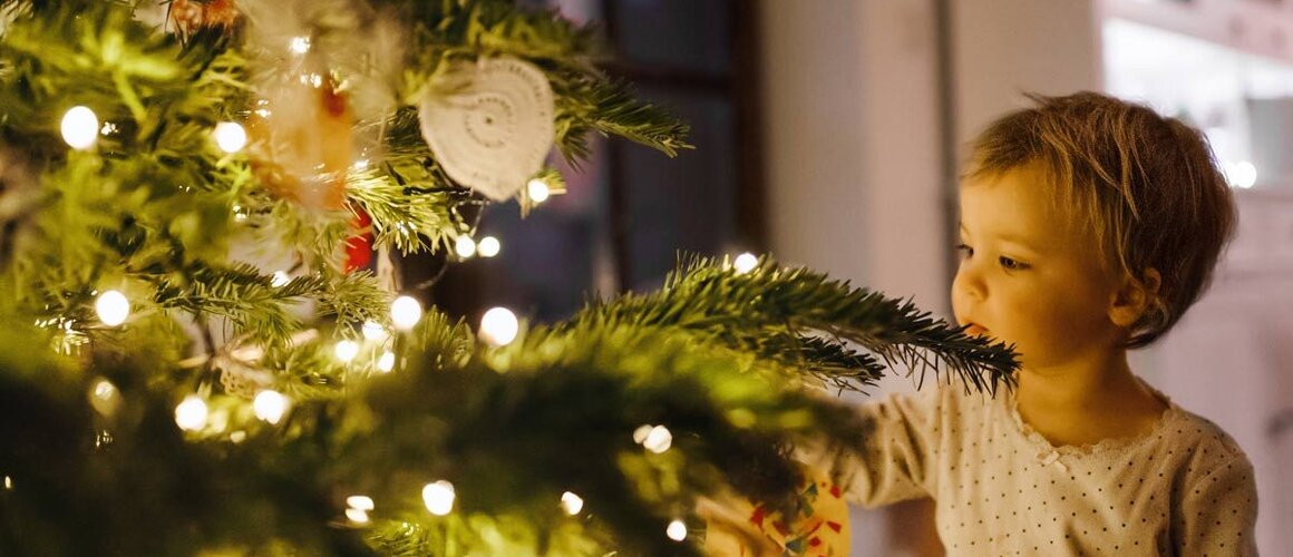 On dolazi da spasi nas