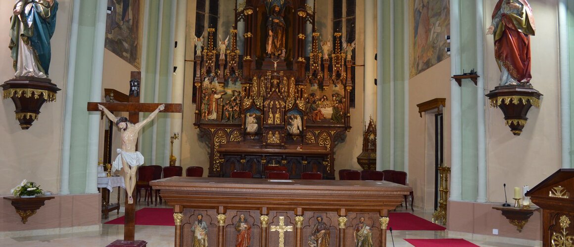 Vazmeno trodnevlje u našem programu