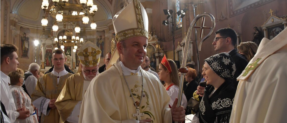 Čestitka mons. Fabijanu Svalini, novoimenovanom srijemskom biskupu koadjutoru