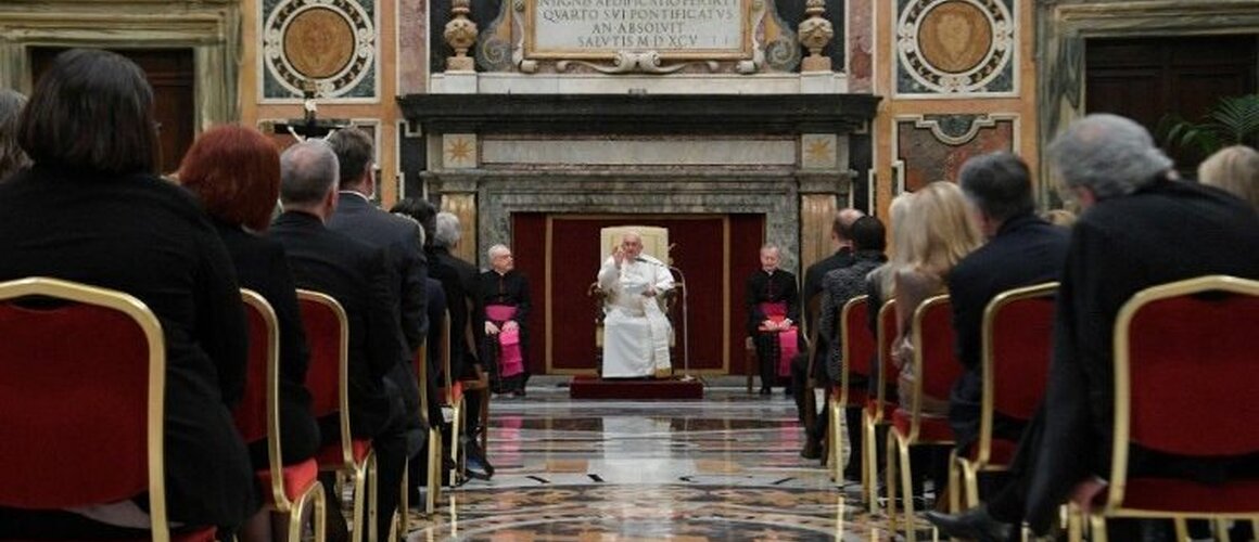 Papa dužnosnicima Sveučilišta Notre Dame: Pomozite studentima da sanjaju glavom, srcem i rukama