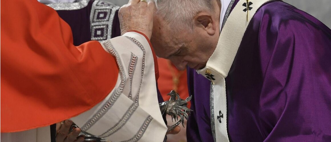 Papa Franjo: "U korizmi napuštamo pozornicu privida i vraćamo se u srce"