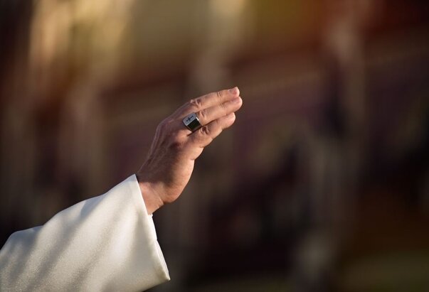 Francuski biskupi: ‘Fiducia supplicans’ je ohrabrenje svećenicima 