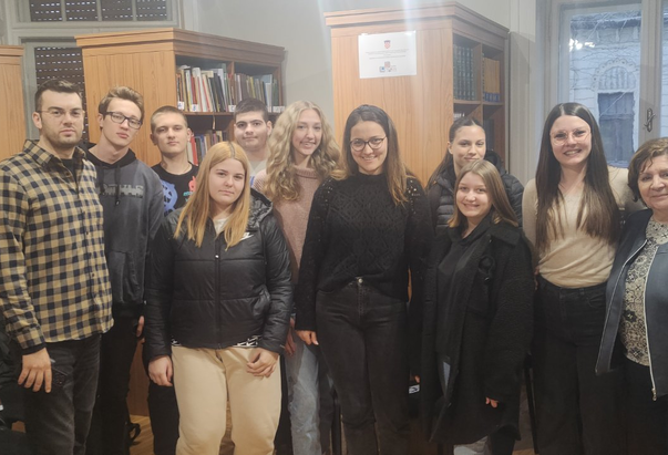 Maturanti gimnazije na Cool turi