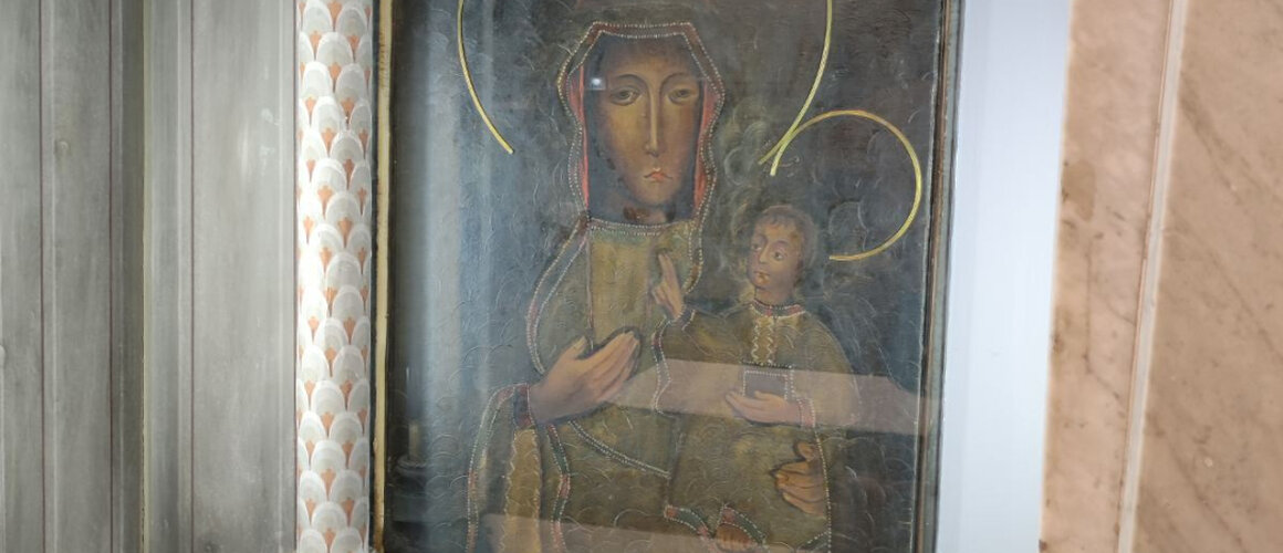 Crna Gospa na »dotjerivanju« kod franjevaca