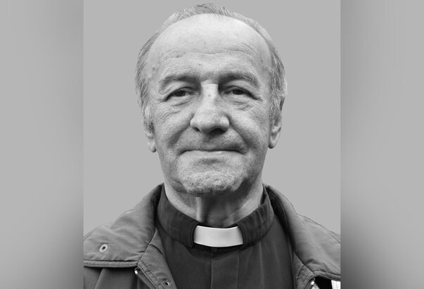 Preminuo prečasni Marko Loš