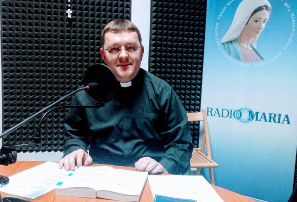 Čestitka Radio Marije Srbije imenovanom zrenjaninskom biskupu mons. Mirku Štefkoviću