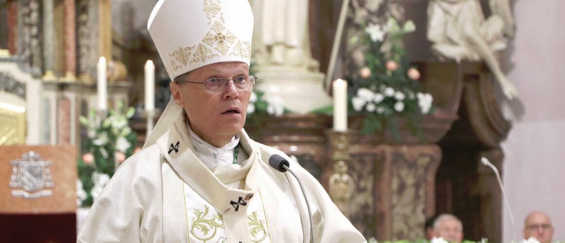 Đakovačko-osječki nadbiskup Đuro Hranić uputio čestitku mons. Mirku Štefkoviću