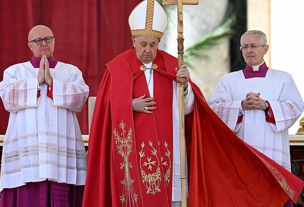 Papa moli za žrtve "kukavičkog terorističkog napada" u Moskvi