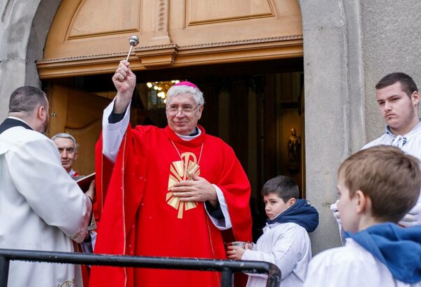 Cvjetnica – Nedjelja muke Gospodnje proslavljena u katedrali sv. Terezije Avilske u Subotici