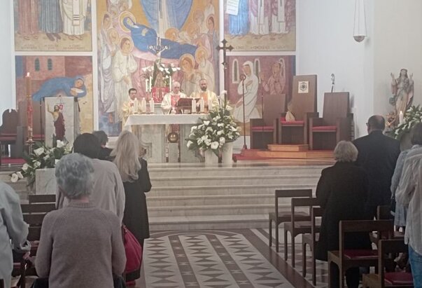 Apostolski nuncij Gangemi predvodio uskrsno misno slavlje u beogradskoj katedrali