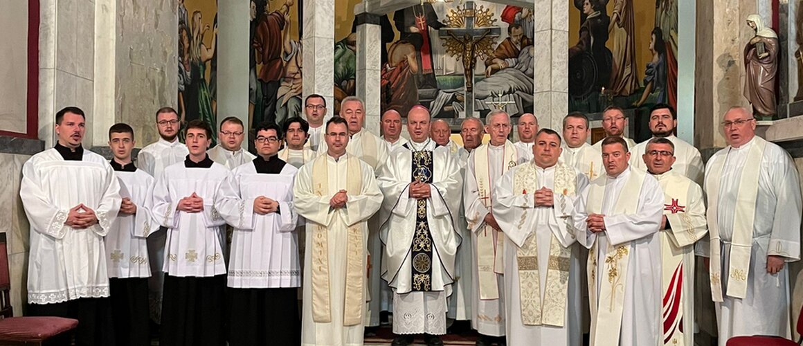 Posjet svećenika Jastrebarskog dekanta Srijemskoj biskupiji