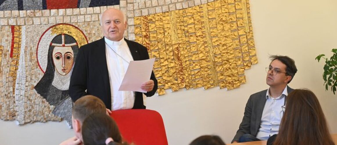 Nadbiskupa Nemeta posjetili studenti s Fakulteta političkih nauka