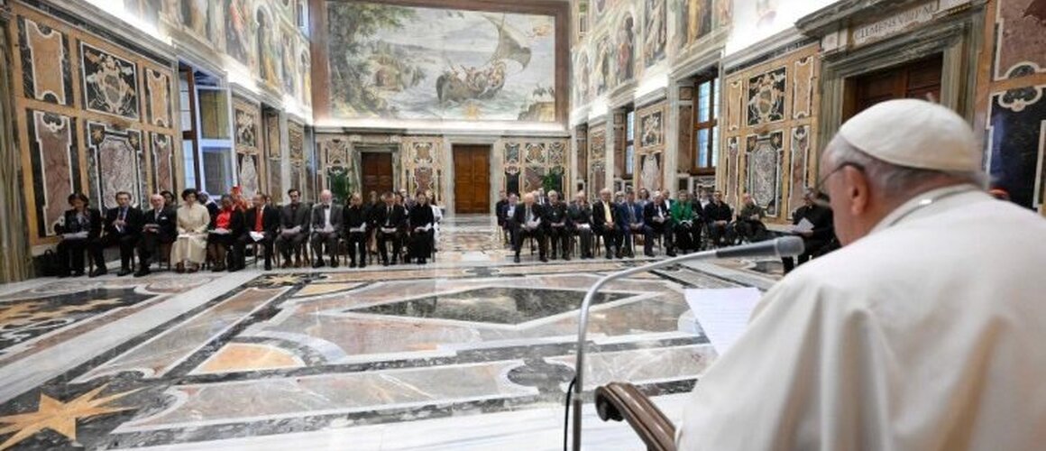 Papa primio Papinsku akademiju društvenih znanosti: Potrebno je razvijati „kulturu uključivanja“