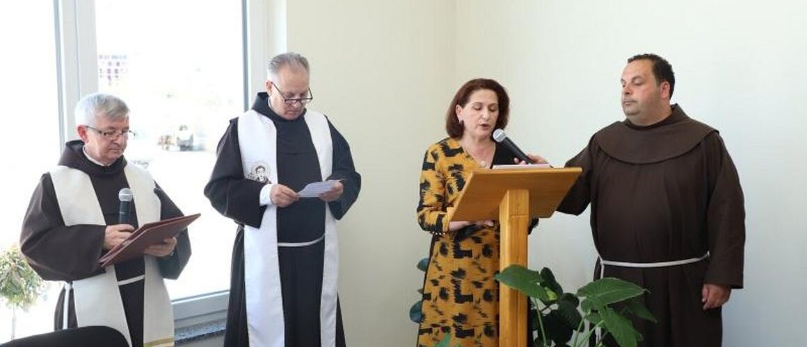 U Đakovici na Kosovu otvoren "Franjevački centar za mlade i kulturu"