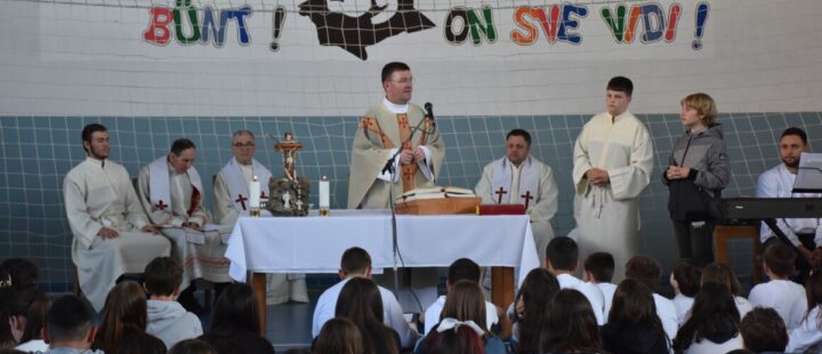 U Mužlji je održan susret krizmanika zrenjaninske biskupije