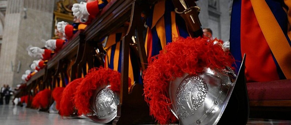 Papa švicarskim gardistima: Budite zajedno u slobodno vrijeme, nemojte se izolirati s računalom ili mobitelom