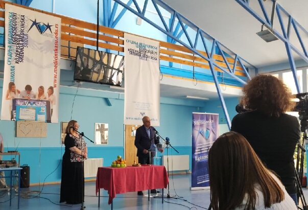 Medicinska sestra – odgojitelj – aktualan smjer na hrvatskom nastavnom jeziku u Srednjoj medicinskoj školi