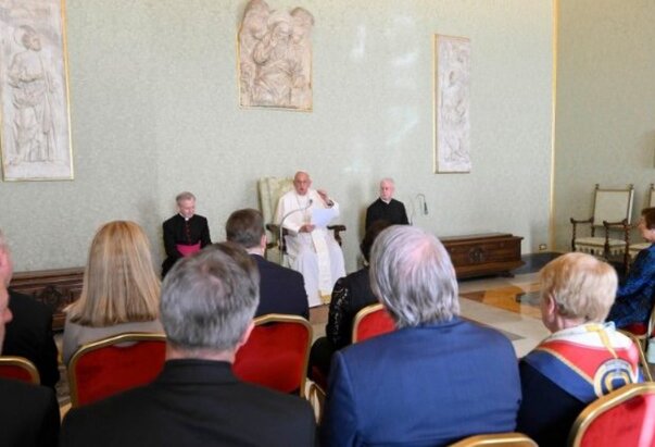 Papa članovima Sveučilišta Loyola: Formirajte "vrijedne sanjare"