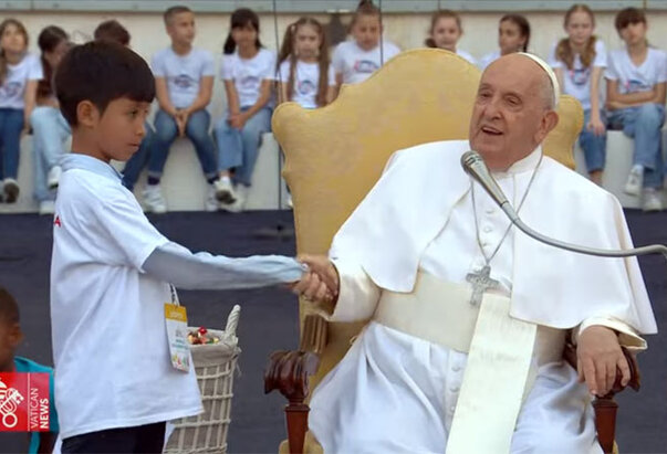 Papa: Djeca mogu napraviti revoluciju otvarajući srca odraslih