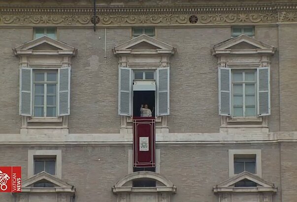 Papin apel za Sudan: Neka utihne oružje i neka se stanovništu donese pomoć