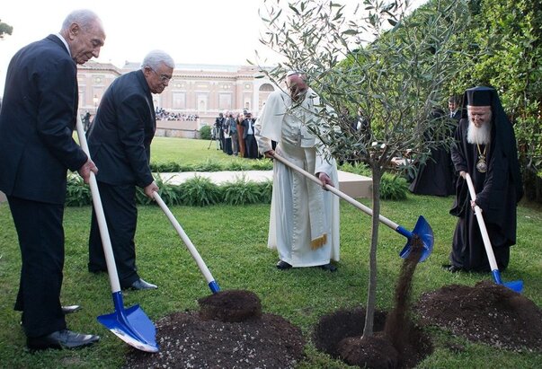 Papa će 8. lipnja obilježiti zaziv za mir u Svetoj zemlji iz 2014. godine