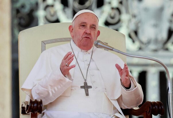 Papa obilježava godišnjicu iskrcavanja u Normandiji pozivom na mir