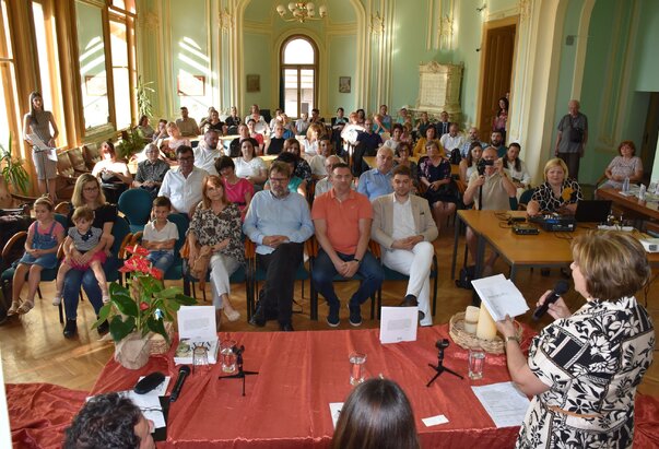 Predstavljena knjiga pjesama "Magma" Nevene Mlinko