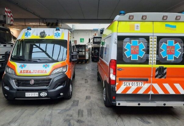 Papa Franjo donirao treće vozilo hitne pomoći ukrajinskoj bolnici