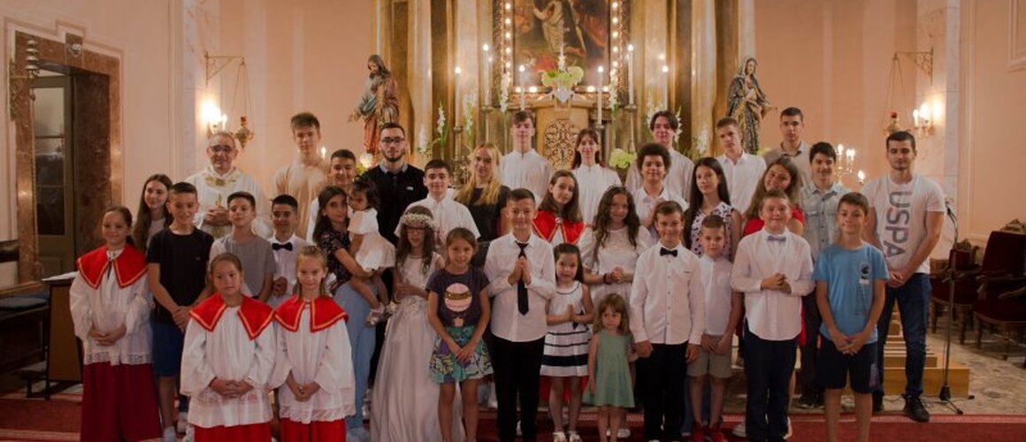 Prva pričest u Petrovaradinu