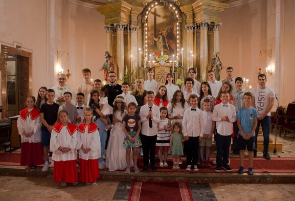 Prva pričest u Petrovaradinu