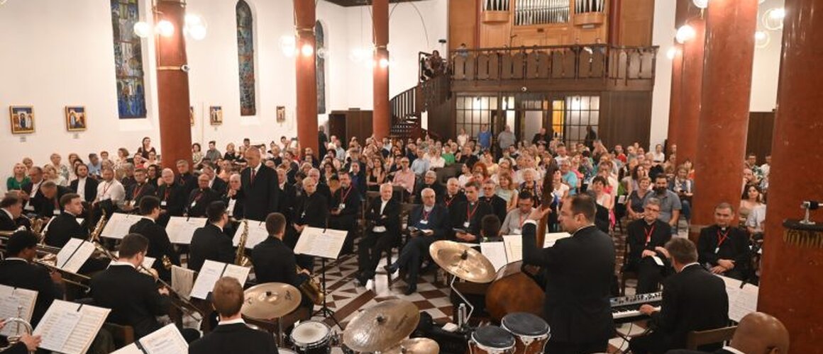 Održan koncert „Veče filmske muzike“ u beogradskoj katedrali