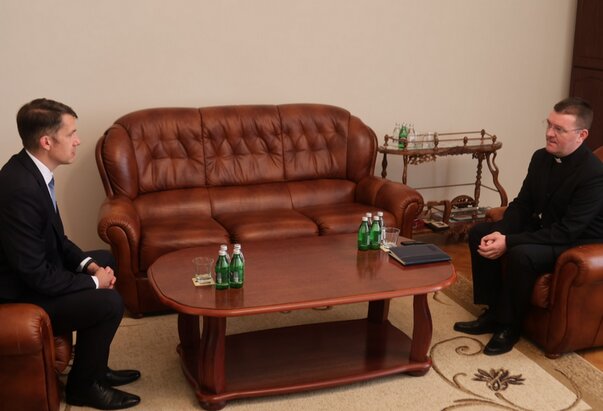 Biskup Štefković primio dr. Bálinta Pásztora