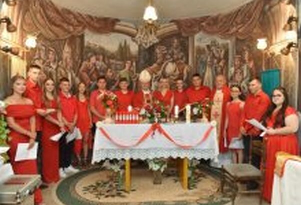 Slavlje sakramenta potvrde u Šatrincima