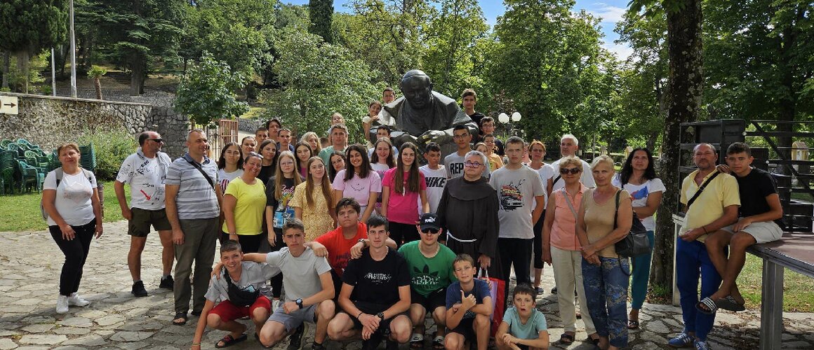 Ljetna škola hrvatskoga jezika, kulture i duhovnosti na Cresu