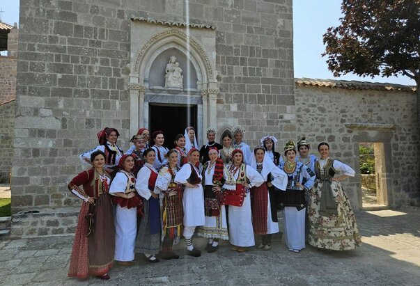 Izbor najljepše Hrvatice u narodnoj nošnji izvan RH