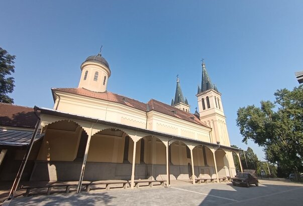 Radna akcija u biskupijskom svetištu Gospe Snježne na Tekijama