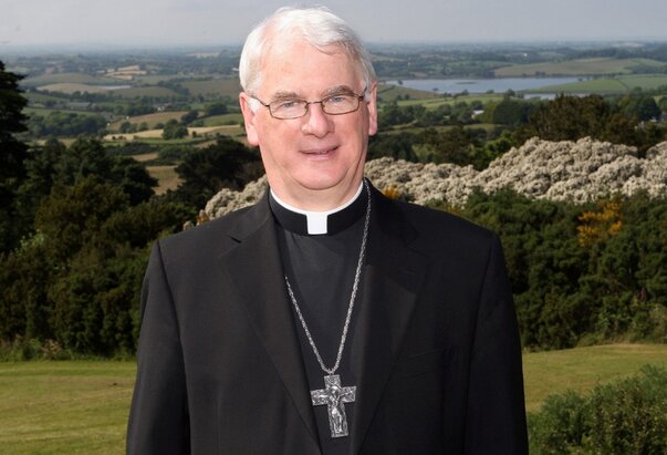 Preminuo apostolski nuncij pri EU-u nadbiskup Noël Treanor