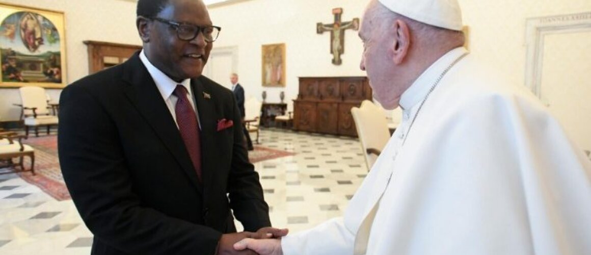 Papa Franjo primio u audijenciju malavijskoga predsjednika