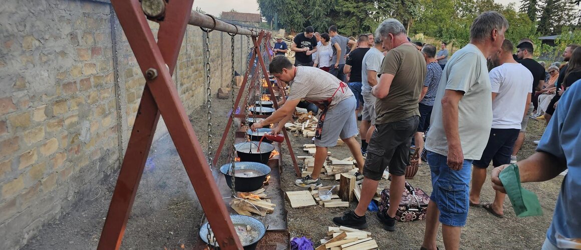 Sastali se alasi i bećari u Monoštoru