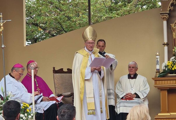 Homilija na Večernjoj molitvi u svetištu Gospe Snježne na Tekijama