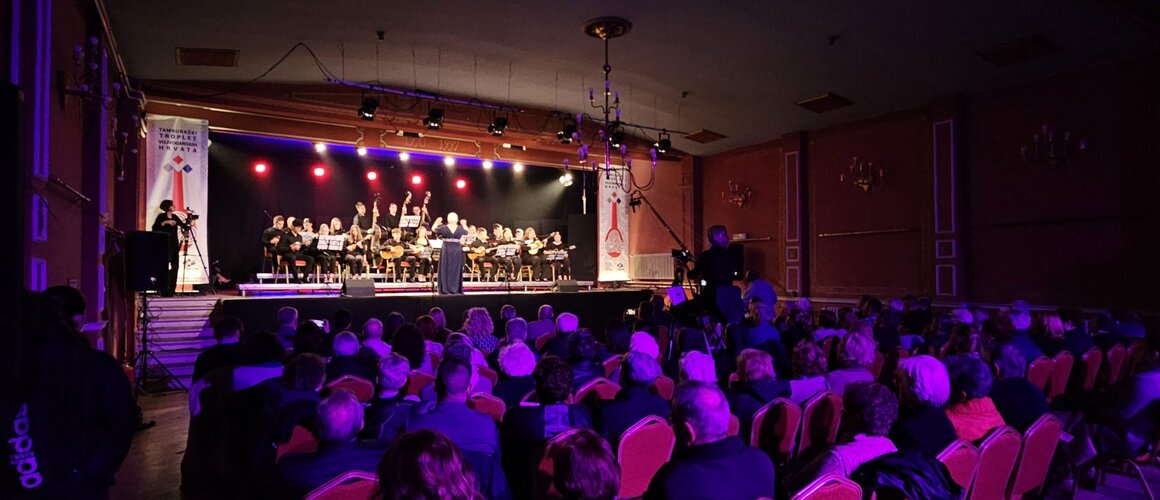 Tamburaški troplet vojvođanskih Hrvata  