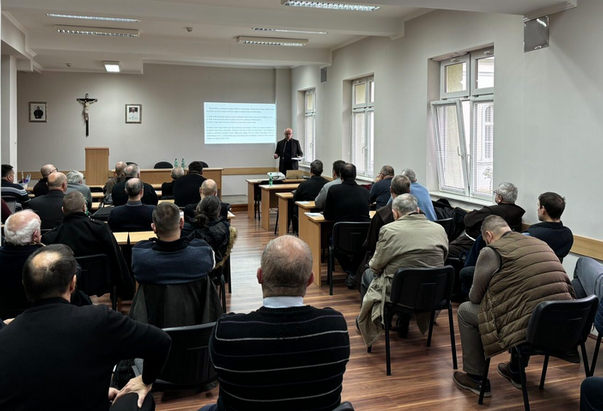 U Subotici održana edukacija o zaštiti maloljetnika i ranjivih osoba