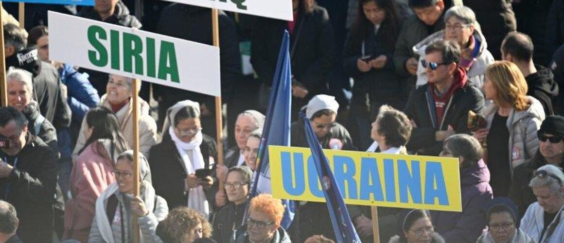 Papa: Neka vladajući izbrišu ili smanje dugove siromašnih zemalja