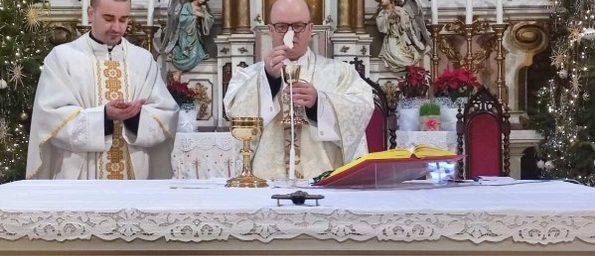 Molitveni početak godine u Srijemskomitrovačkoj katedrali