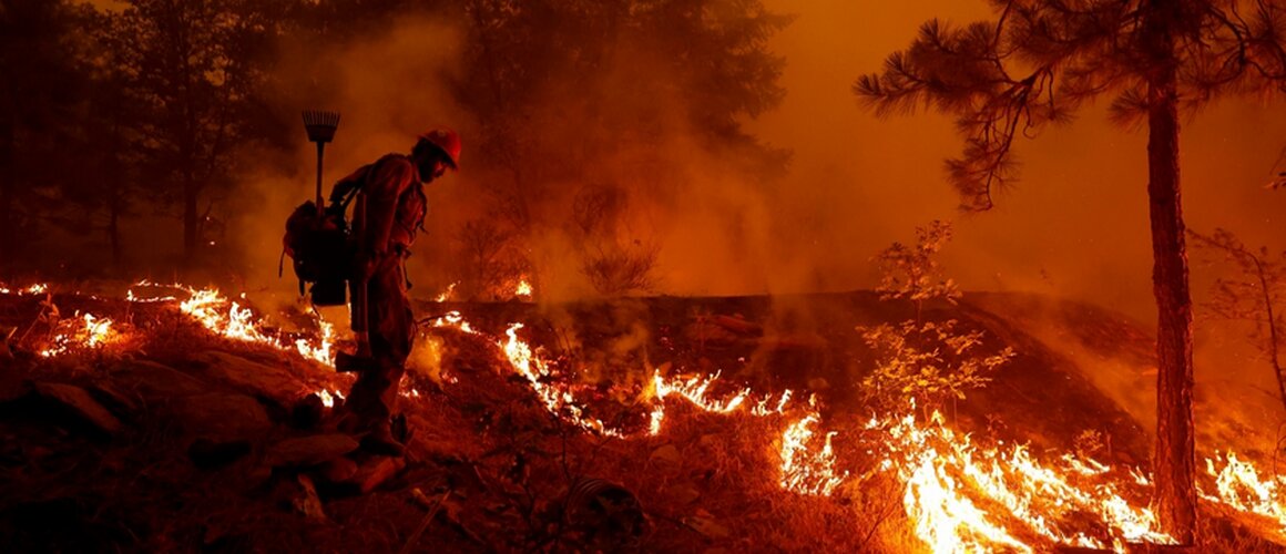 Nadbiskup Los Angelesa pozvao na molitvu za pogođene požarima