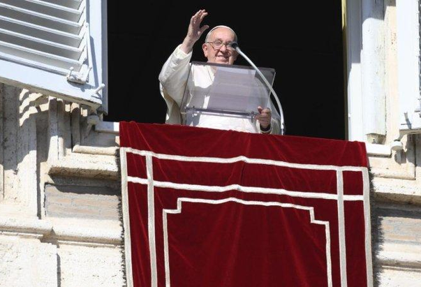 Papa: Ako strahovi i brige oduzimaju polet životu, Bog daje nadu