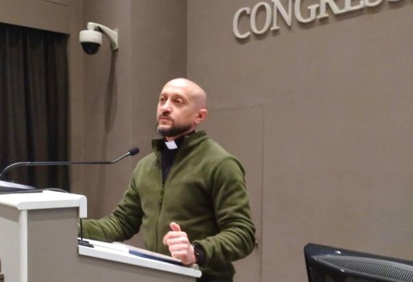 Vojni kapelan u Ukrajini o tami rata