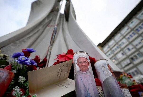 Papa proveo mirnu noć u Poliklinici Gemelli