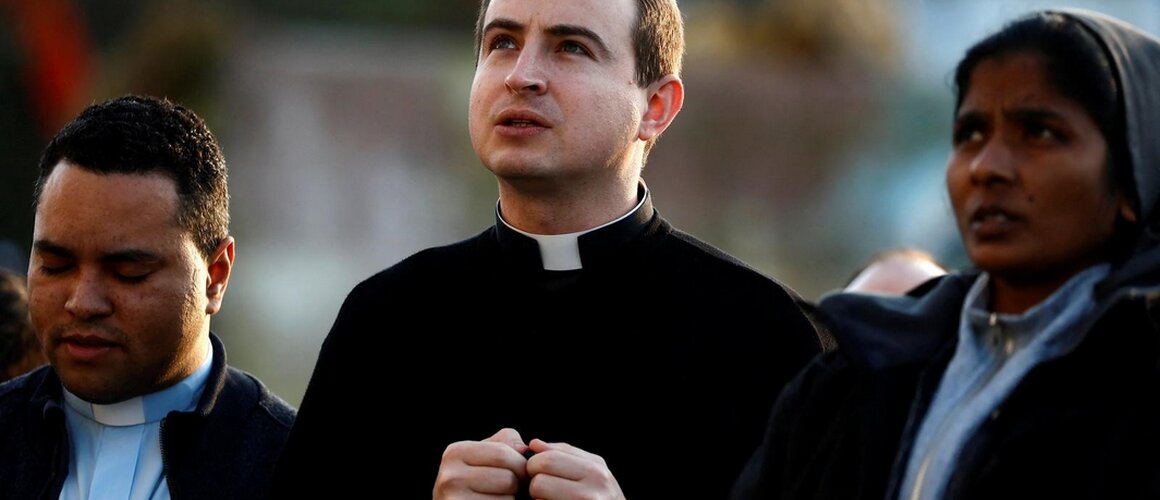 Papa u subotu doživio respiratornu krizu, zdravstveno stanje Svetog Oca i dalje kritično